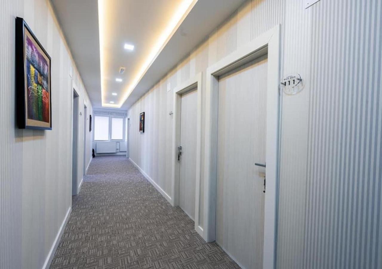 Hotel & Resort Bon Bon Suto Orizari Kültér fotó