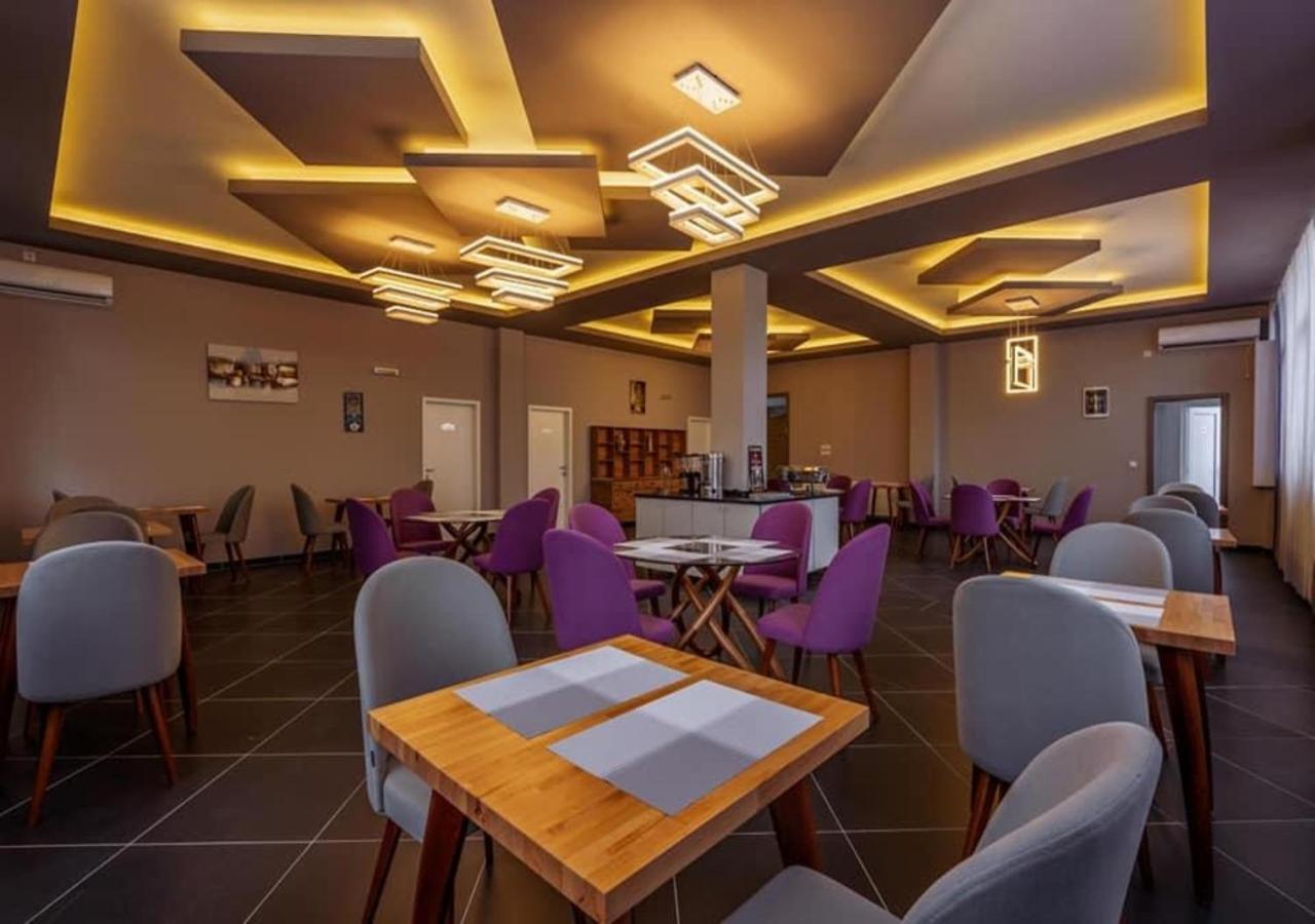 Hotel & Resort Bon Bon Suto Orizari Kültér fotó